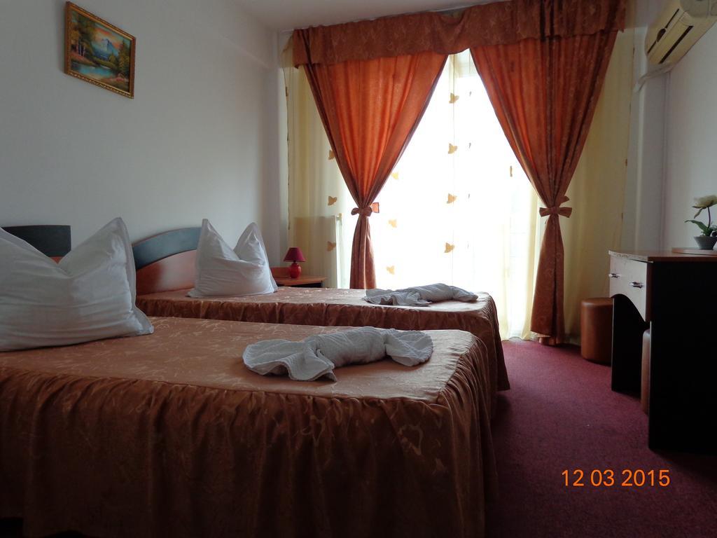 Hotel Cygnus Tulcea Room photo